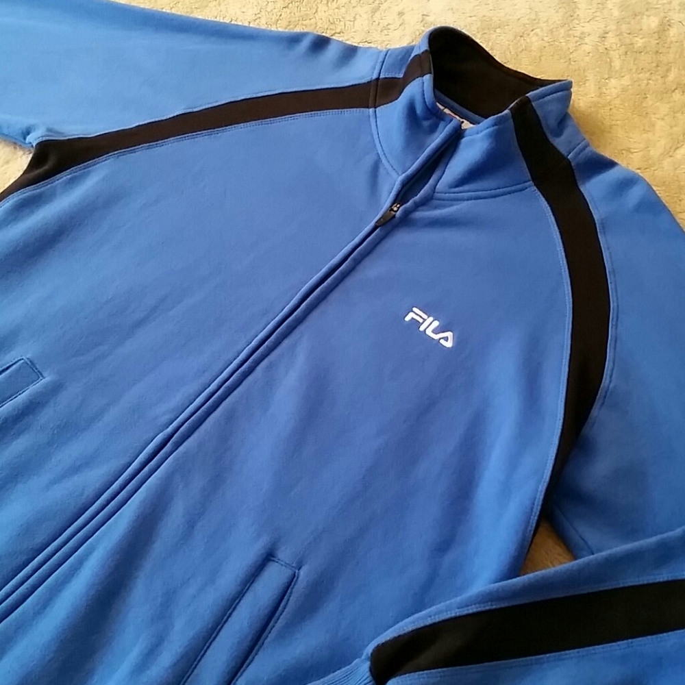 Fila jacket - Picture 2 of 8